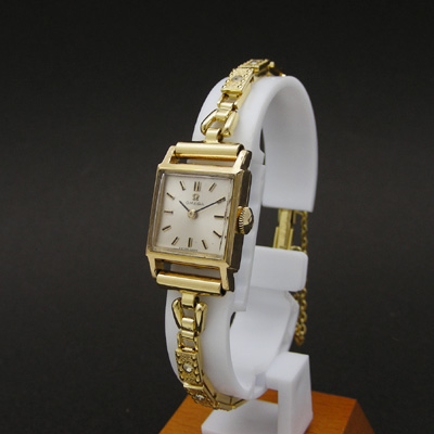 オメガ スクエアフェイス クリスタルブレスレット レディースウオッチ