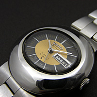 セイコー ディアマチック グレー＆ゴールド文字盤 レディースウオッチ