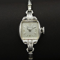 ブローバ シルバー文字盤 369インデックス レディースウオッチ 箱付き