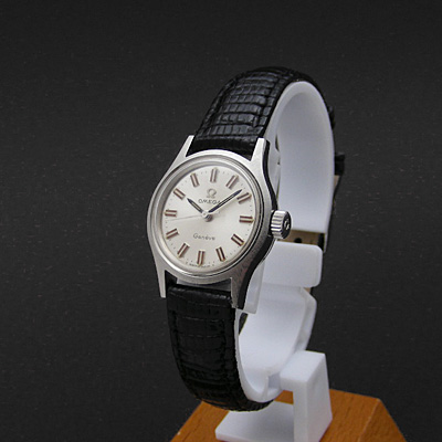 オメガ ジュネーブ レディースウオッチ シルバー文字盤 分解掃除済み デッドストック