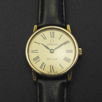 オメガ デ・ビル シャンパンゴールドダイアル ローマ数字インデックス レディースウオッチ