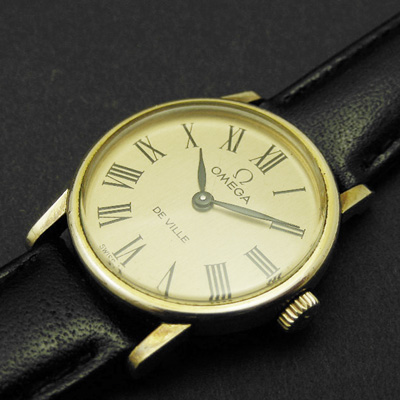 オメガ デ・ビル シャンパンゴールドダイアル ローマ数字インデックス レディースウオッチ