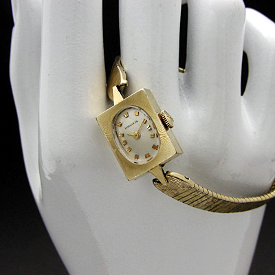 ロンジン スクエアケース＆オーバルフェイス 14K レディースウオッチ