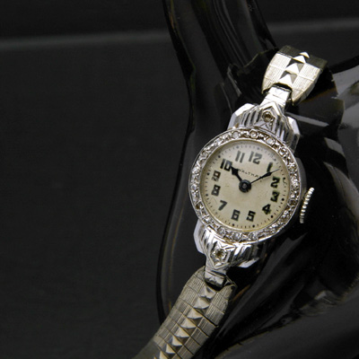 ウォルサム ダイヤ装飾 14KWG レディースウオッチ 分解掃除済み