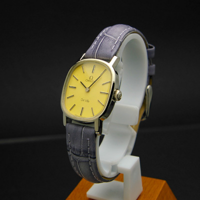 オメガ デ・ビル レディースアンティークウオッチ ベージュダイアル 手巻き 分解掃除済み