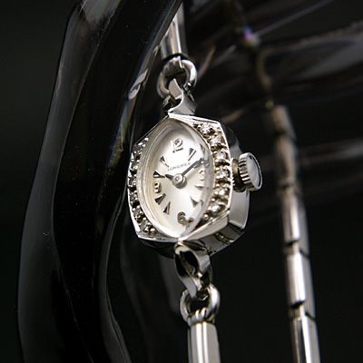 ロンジン ダイヤ装飾 14KWG アンティーク 手巻き レディースウオッチ 3・6・9・12インデックス