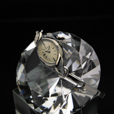 オメガ 14KWG アーモンドケース アンティーク 手巻き レディースウオッチ