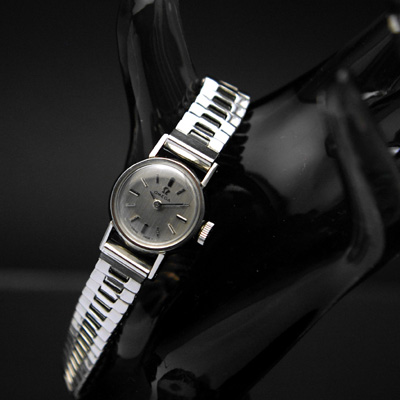 オメガ シルバーダイアル レディースアンティークウオッチ 手巻き SSケース 分解掃除済み