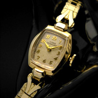 ジラール・ペルゴ レディースアンティークウオッチ トノー型ケース アラビア数字インデックス 分解掃除済み