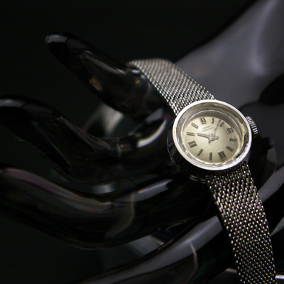 ジラール・ペルゴ シルバーダイアル プリズム風防 レディースアンティークウオッチ 分解掃除済み