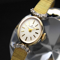 ハミルトン オーバルケース ダイヤ装飾ラグ デッドストック レディースアンティークウオッチ