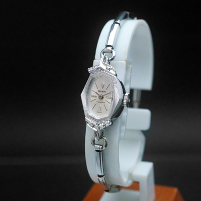 グリュエン レディースアンティークウオッチ オクタゴナルエングレイブドベゼル デッドストック