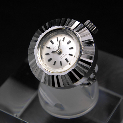 オリエント リングウオッチ ピラミッドベゼル レディースアンティークウオッチ