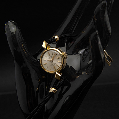 チュードル プリンセス ラウンド18Kケース 自動巻 レディースアンティークウオッチ 分解掃除済み