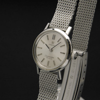 オメガ シーマスター デ・ビル ラウンド シルバーダイアル レディースアンティークウオッチ