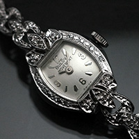 ブローバ ダイヤ装飾 14KWGケース＆ブレスレット 手巻き レディースウオッチ アンティーク