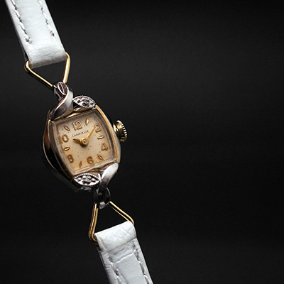 キャラベル トノー型フェース コンビ 手巻き アンティークレディースウオッチ 02