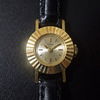 チュードル ラウンド18Kケース カメレオン風 レディースアンティークウオッチ