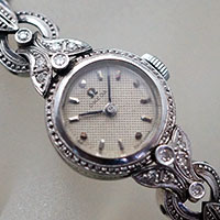 オメガ プラチナケース 石装飾 手巻き レディース アンティークウオッチ